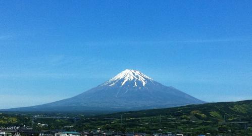 新幹線から見た富士山１