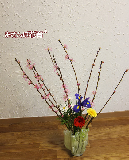 ひな祭りのおうち花飾り約８００円