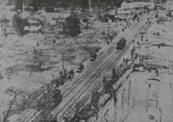 昭和２０年の空襲で焼け野原になった街