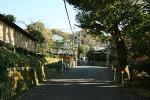 東勝寺への道