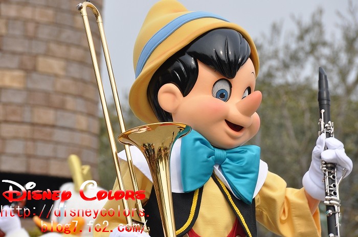 ドナルドのファニーハーモニー【ミッキー・ピノキオ・ジミニー】 【Disney Colors】