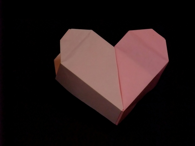 山梨明子 作 折り紙 ハートの秘密箱 気ままな折り紙ブログ