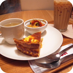 Cafe&meal Muji キッシュプレート
