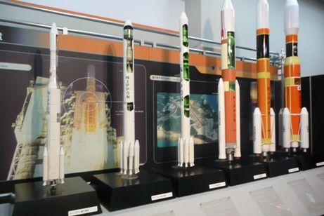 ロケットの１/２０サイズの展示